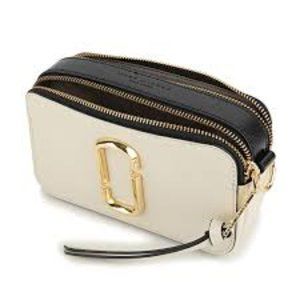 NWT Marc Jacobs Snapshot Purse